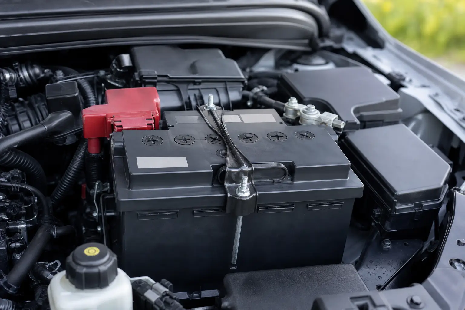 Какой аккумулятор подходит для Nissan Qashqai и X-Trail